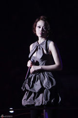 高清组图：孙楠陶喆献唱中超开幕式 周笔畅很给力