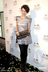 幻灯：莫文蔚与姚晨梁咏琪斗艳 新片大卖心情靓 