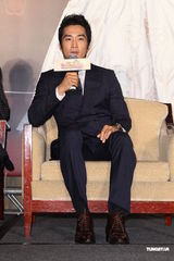 组图：宋承宪吻到数不清 金泰熙忘记曾到过台湾