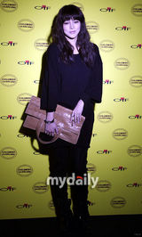 组图：金正恩权相佑(权相宇)等出席时尚品牌发布会