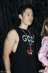 组图：林书豪来台旋风行 吴建豪萧亚轩热力献唱