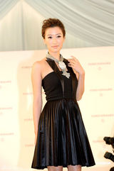 组图：谢婷婷期待柏芝再孕 不追问男友过去感情