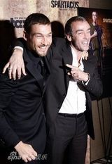 组图：《斯巴达克斯》男主角去世 性感斗士永留荧屏