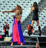 组图：伦敦闭幕式彩排曝光 贝嫂超短裙秀腿