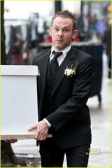 组图：《指环王》演员结婚 “霍比特人”重聚道贺