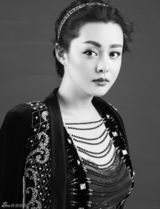 组图：刘一含复古时尚写真尽现东方优雅