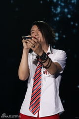 幻灯组图：快男300强突围赛首场 9位选手晋级60强