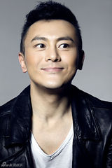 组图：李解表情写真搞怪多变 演绎多面人生