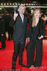 组图：《特别响，非常近》柏林首映童星可爱抢镜