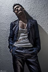 高清图：黄晓明雅痞范儿时尚大片 最爱女人大智若愚