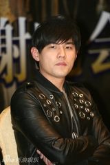 周杰伦遗憾未与林志玲有激情戏 不会演东方不败(图)