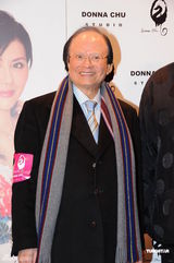 组图：李彩桦盛赞旧爱林峰 朱洁仪创自家时装品牌