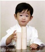 组图：日本皇室悠仁王子呆萌似Kimi与Lucas