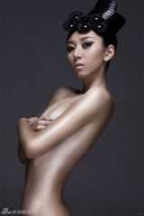 幻灯图集：《非诚勿扰》女嘉宾闫凤姣照片集锦