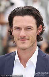 幻灯：《塔玛拉-德鲁》见面会 多米尼克-库珀亮相