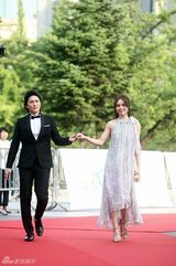 高清组图：JYJ俊秀等助阵韩音乐剧颁奖礼