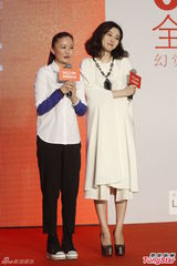 组图：李玉与范冰冰三度合作感情深厚