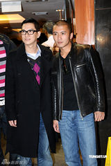 幻灯图：《线人》杀青设宴 谢霆锋不知2胎是男是女