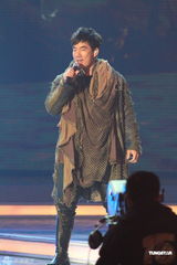 组图：中华小姐环球大赛落幕 杨采妮张家辉任评委