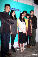 高清组图：钟镇涛新电影开机 黄志玮曾佩瑜齐亮相