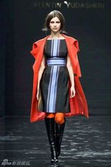 组图： 2011俄罗斯小姐纳塔利娅110张美图集锦