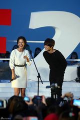 组图：金在中宋智孝携手《豺狼来了》釜山见面会