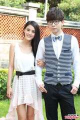 组图：胡夏和人妻宋纪妍跳舞 称电力太强