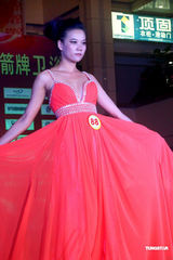 组图：世界超模环球赛 选手外形再次引非议