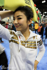 组图：黄奕讲述NBA梦游记花絮故事 揭秘全明星周末