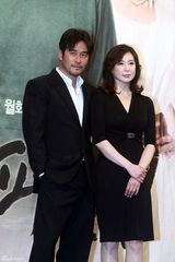 高清组图：安七炫新剧《完美结局》制作发布会