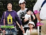 组图：47岁任贤齐家庭照曝光 妻子端庄儿女可爱