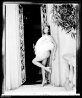 组图：伊娃-门德斯性感写真全裸出镜