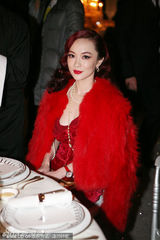 组图：张曼玉章子怡那英寒冬竞艳低调奢华