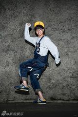 组图：快男全国巡演开唱在即 三强时尚大片曝光