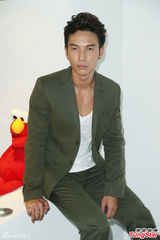 组图：陈势安发失恋宣言 《天后》记录爱情故事