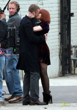 组图：贾斯汀再拍电影 与阿曼达激吻戏被曝光