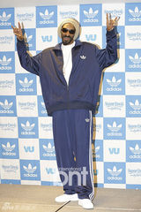 组图：嘻哈巨匠Snoop Dogg首次访韩开演唱会