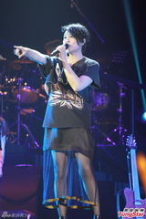 组图：刘若英分享爱情体会 自曝恋爱失败多次