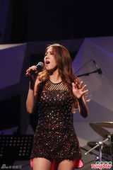 组图：弦子被师弟求婚面露尴尬 期待新恋情