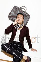 高清组图：于小伟低调写真 帅气迷人酷劲十足