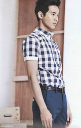 组图：韩国型男元斌春装写真干净帅气
