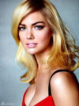 组图：凯特-阿普顿大片造型百变 妆容复古秀豪乳