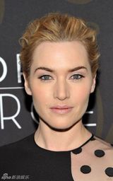 高清组图：《欲海情魔》首映 凯特-温斯莱特秀性感