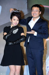 组图：陶晶莹暌违8年发片 回应《爸爸》是误会