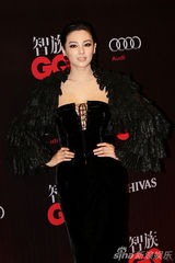 组图：众星闪耀GQ 曹国伟被评年度国际影响力人物