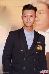 组图：《法外风云》慈善晚宴 陈豪黎耀祥助阵