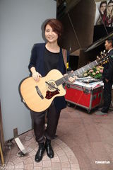 组图：谢安琪恶搞自己歌曲 古巨基献唱为黎耀祥庆生