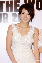 组图：侧田避忌女生怕被女友骂 否认与曹格玩4P 