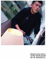 幻灯图：陈冠希《时尚先生》感性写真曝光
