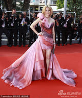 幻灯图集：李沧东《诗》首映 伊丽莎白-班克斯助阵